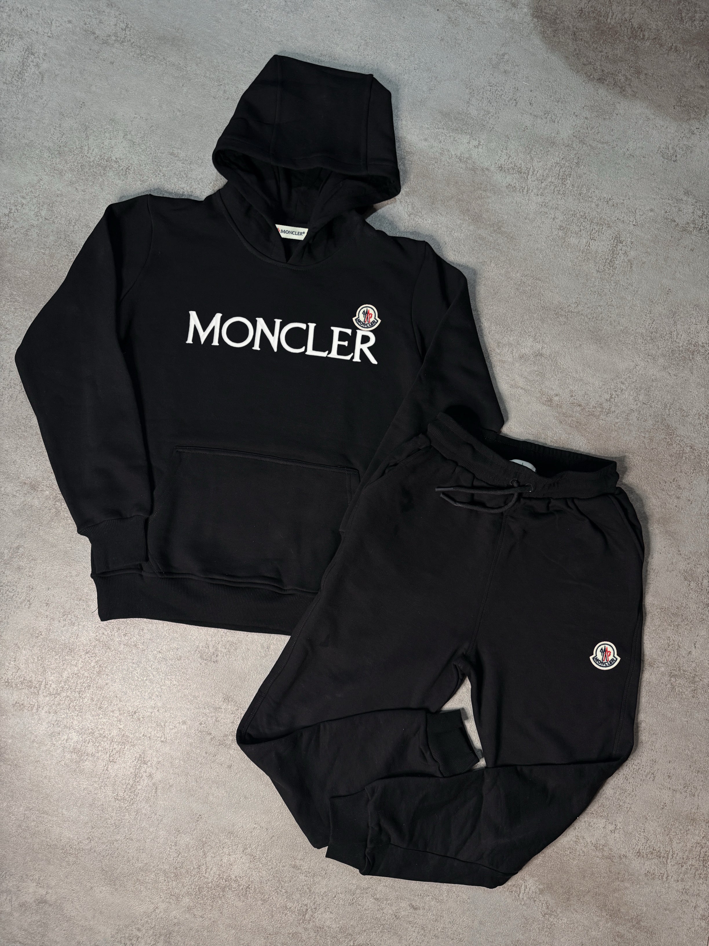 CHANDAL MONCL3R