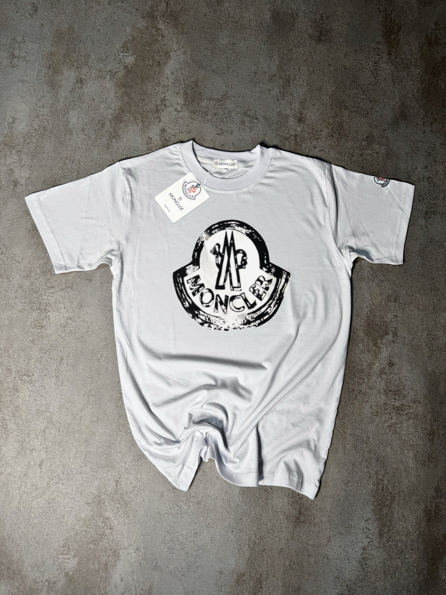 CAMISETA M0NCLER