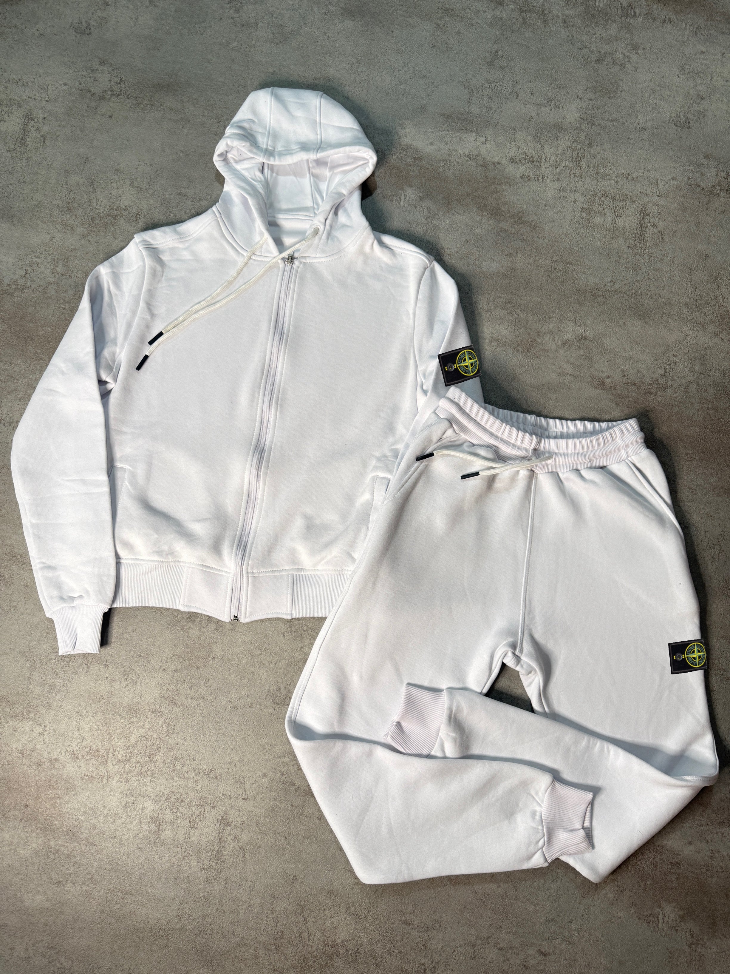 CHANDAL STONE I$LAND