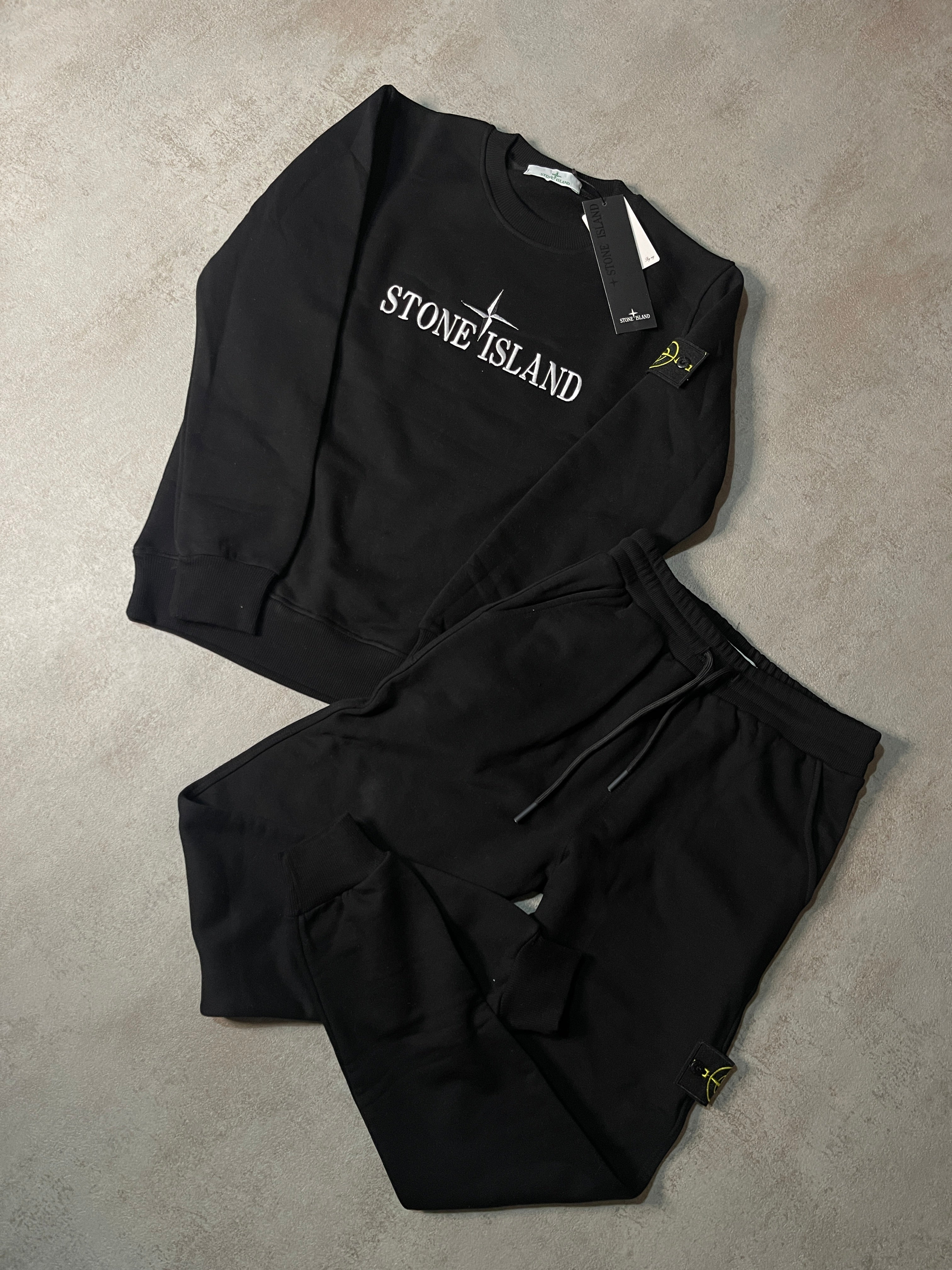 CHANDAL STONE I$LAND