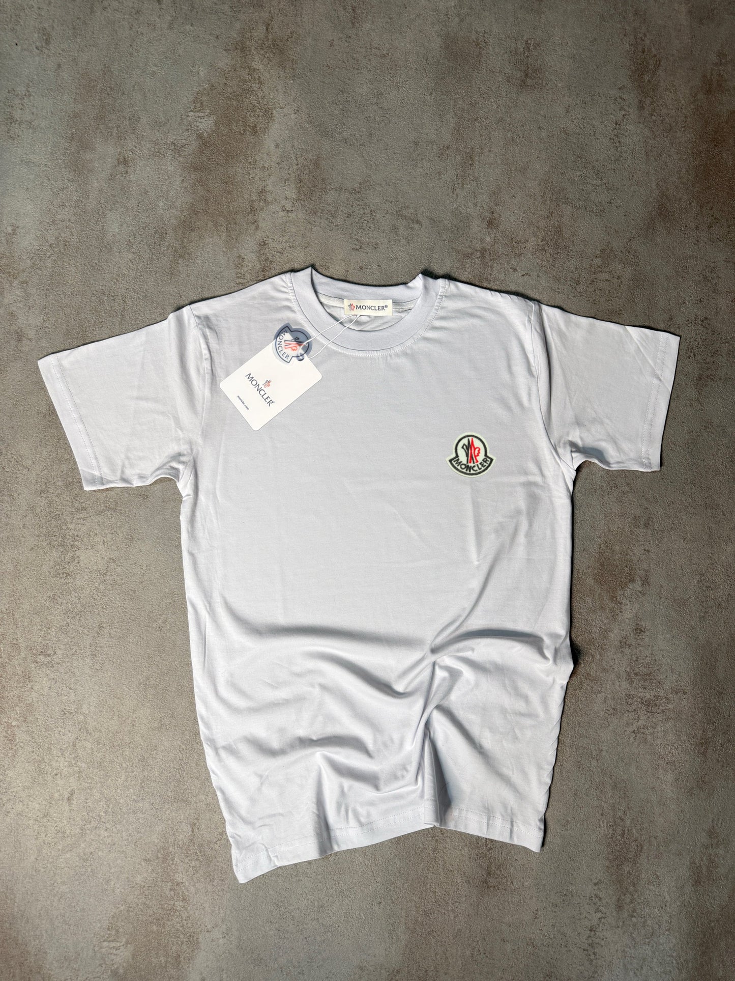 CAMISETA M0NCLER