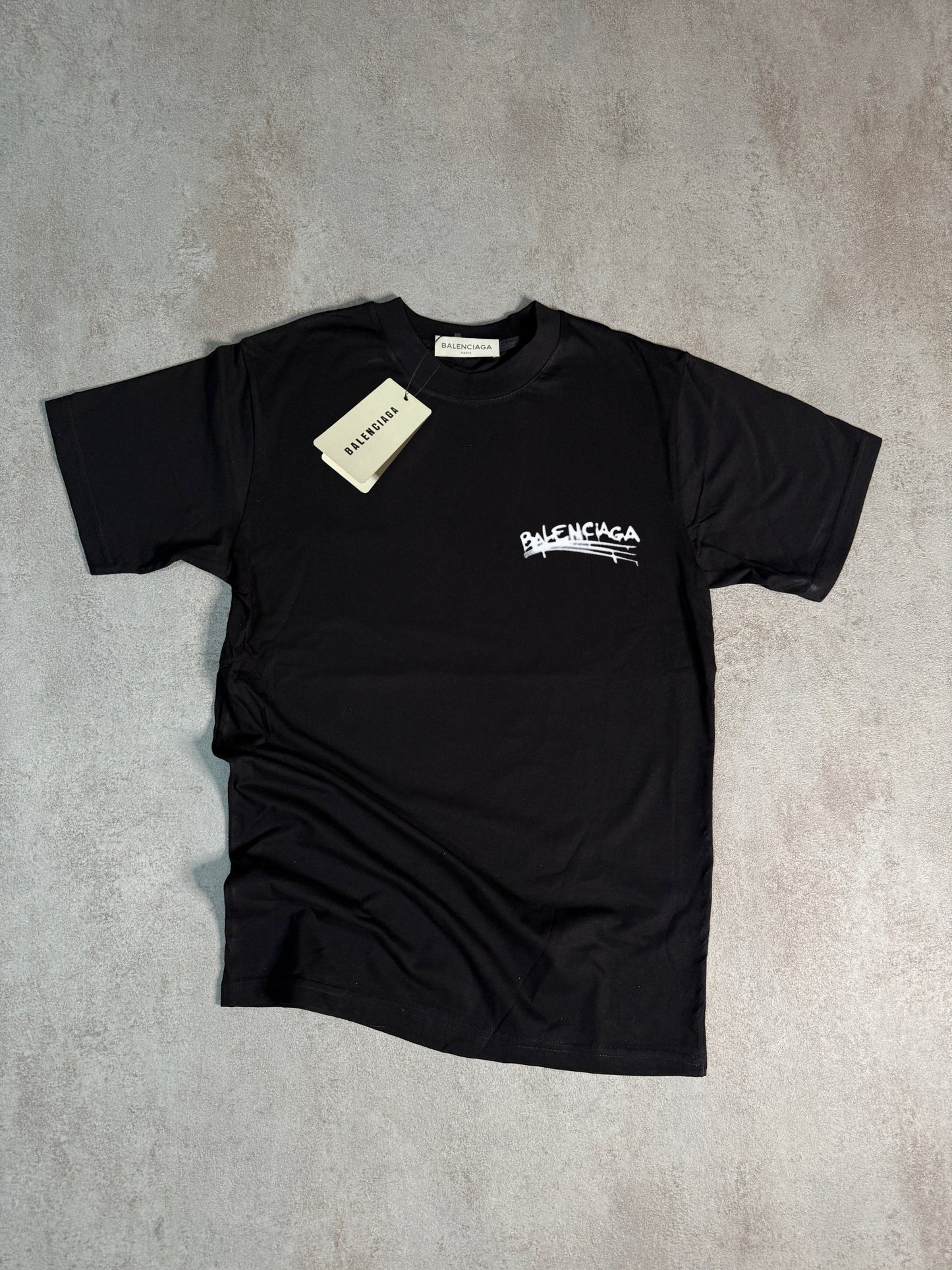 CAMISETA BALENCIAG4