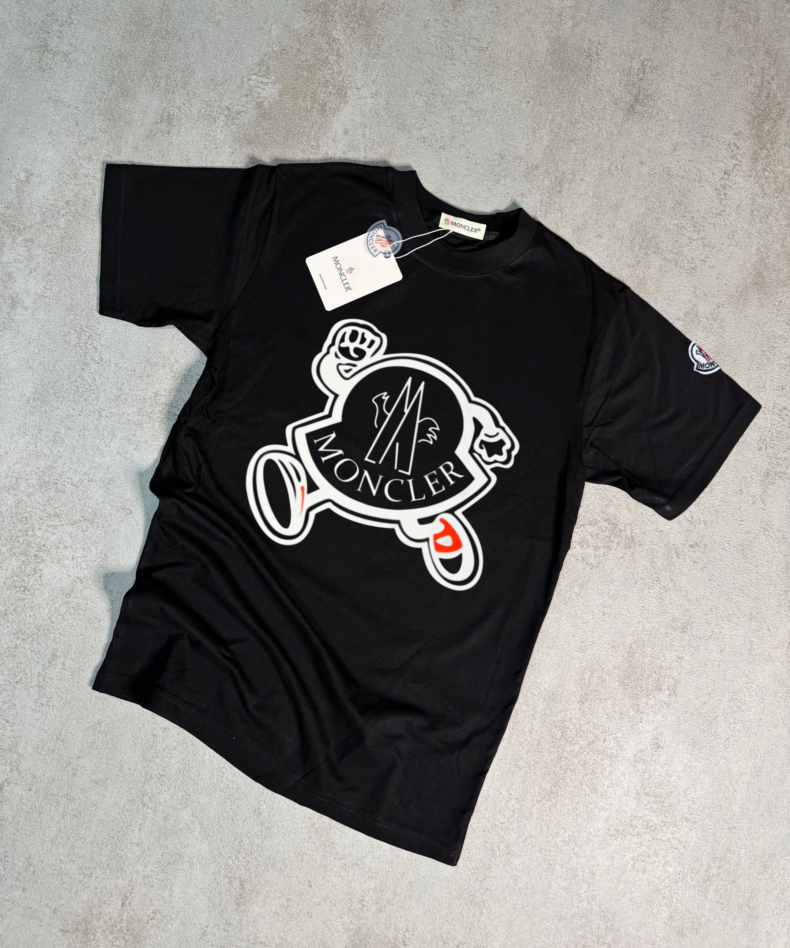 CAMISETA M0NCLER