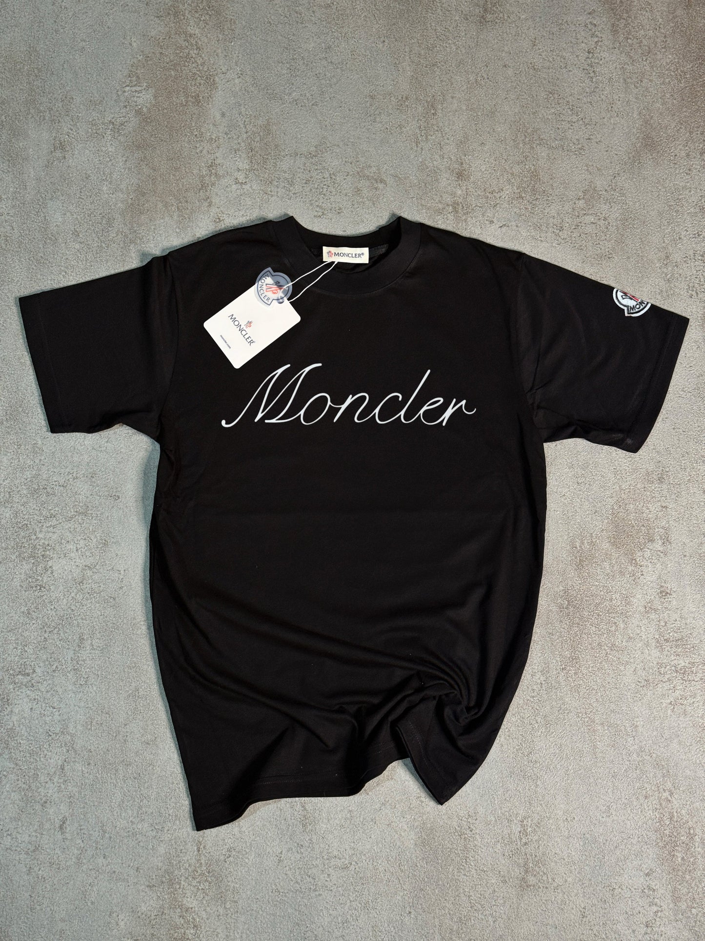 CAMISETA M0NCLER