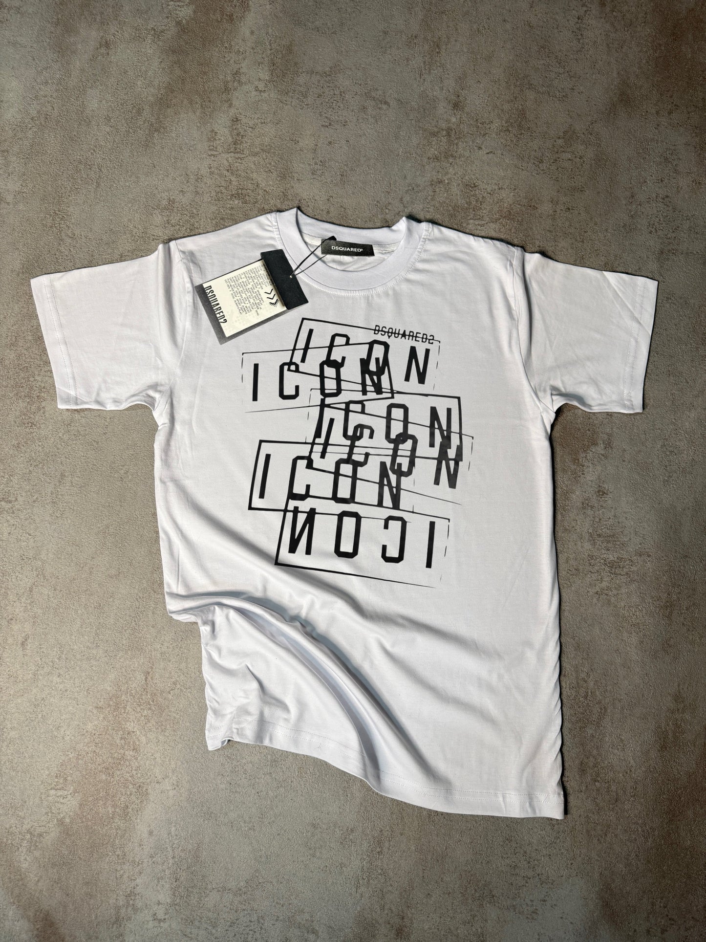 CAMISETA DSQU4RED