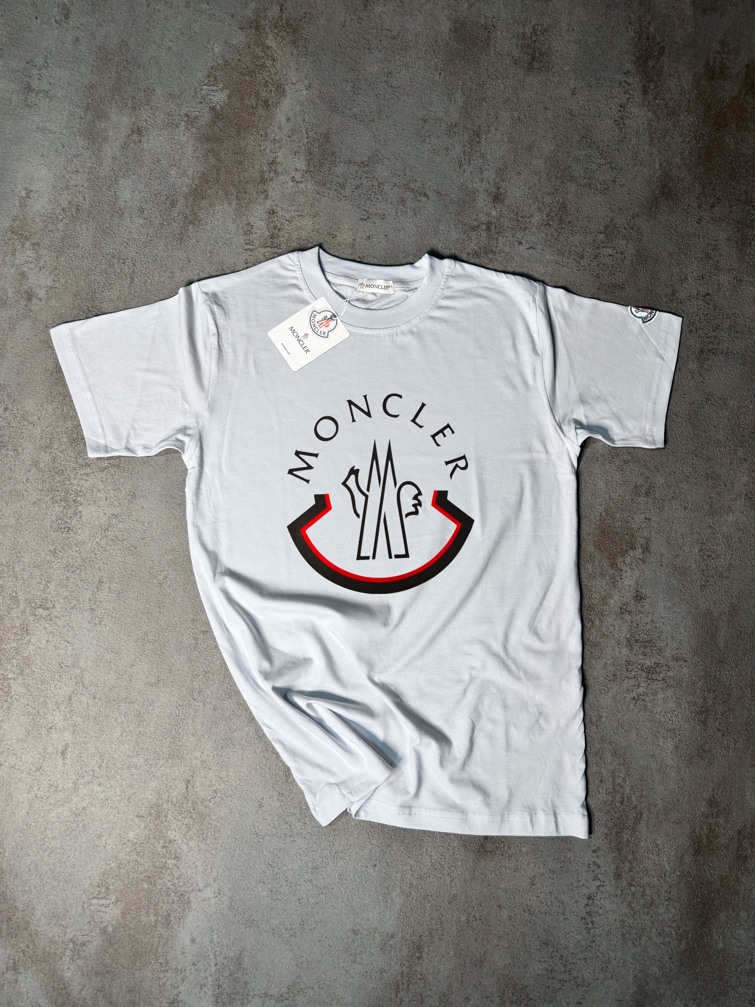 CAMISETA M0NCLER