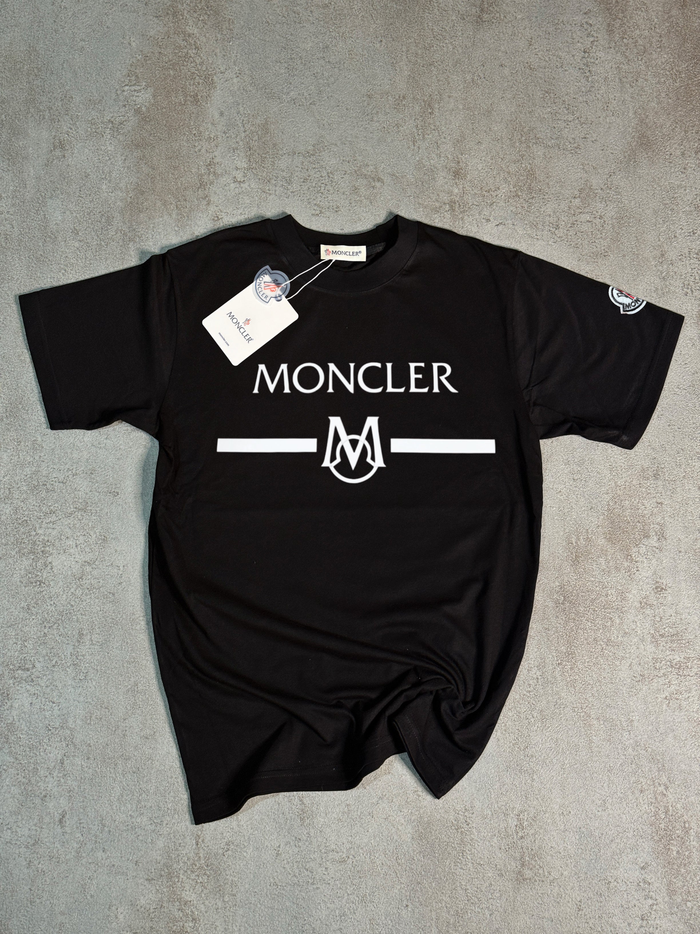 CAMISETA M0NCLER