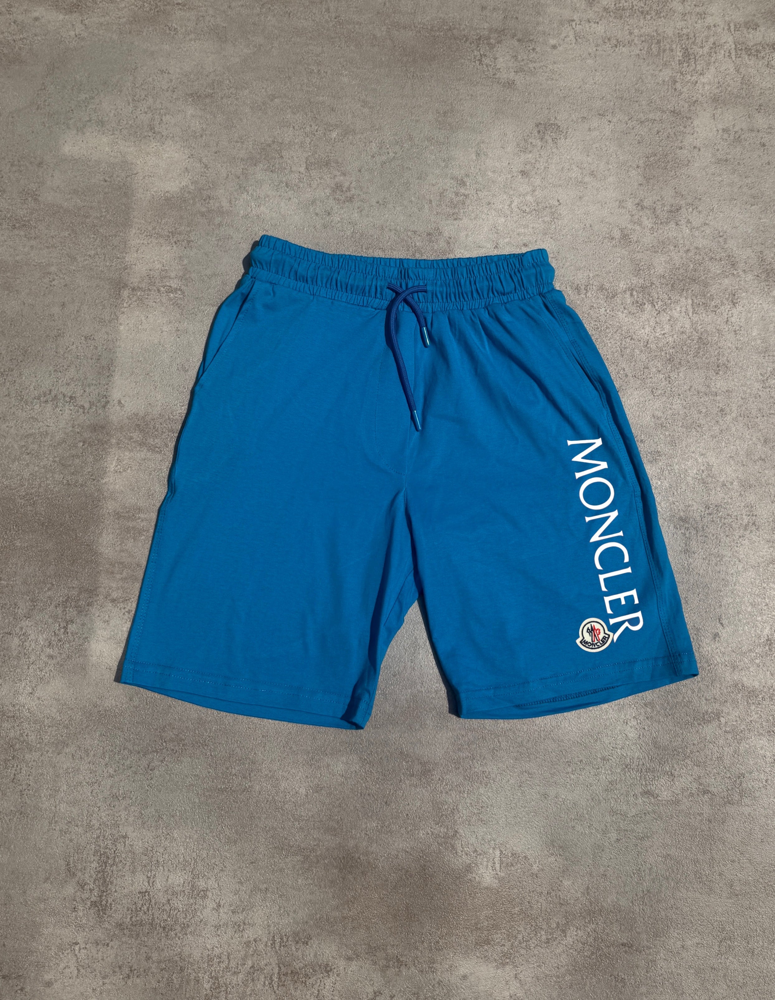 PANTALONES CORTOS MONCL3R