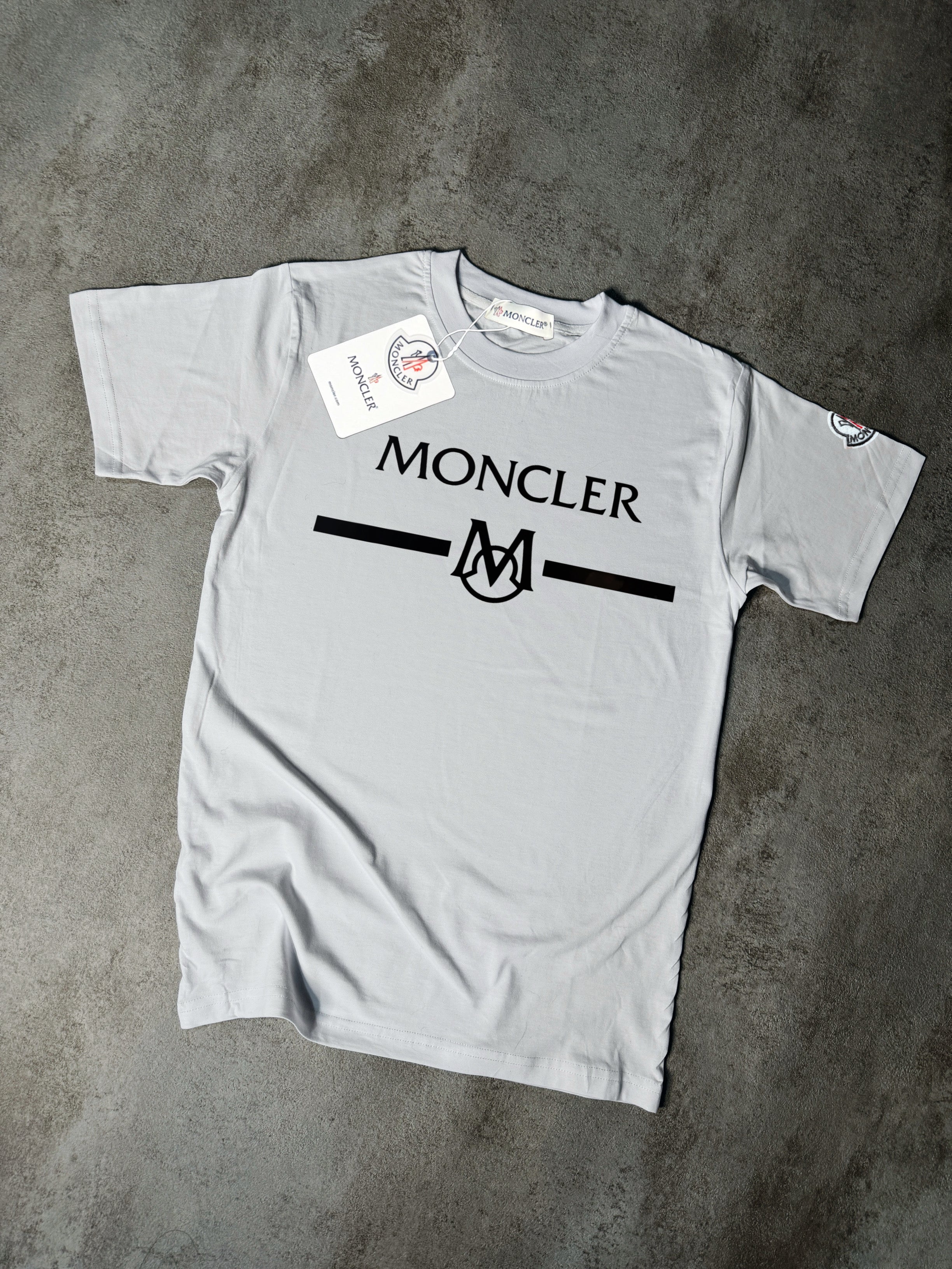 CAMISETA M0NCLER