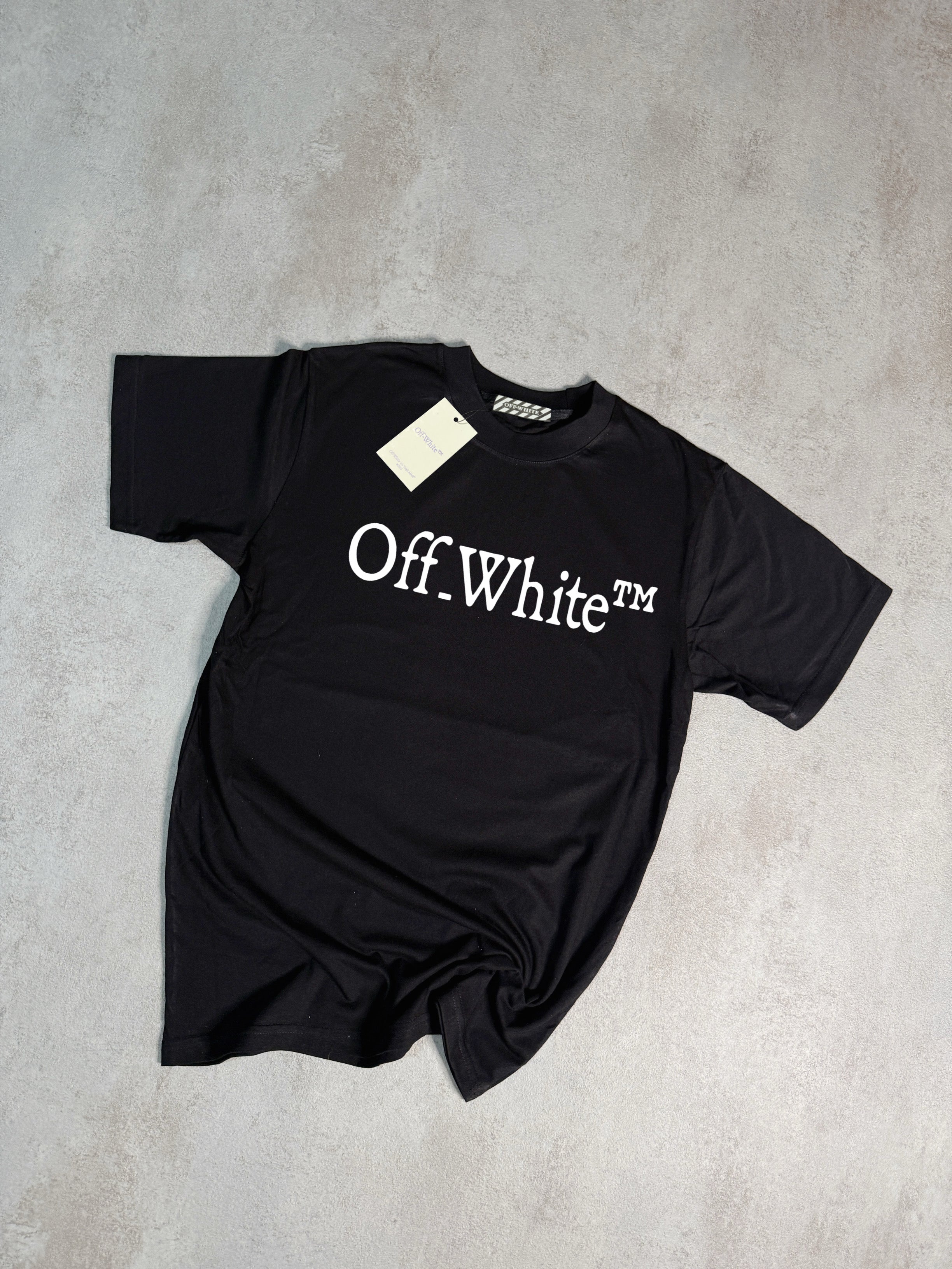CAMISETA OFF WHlTE