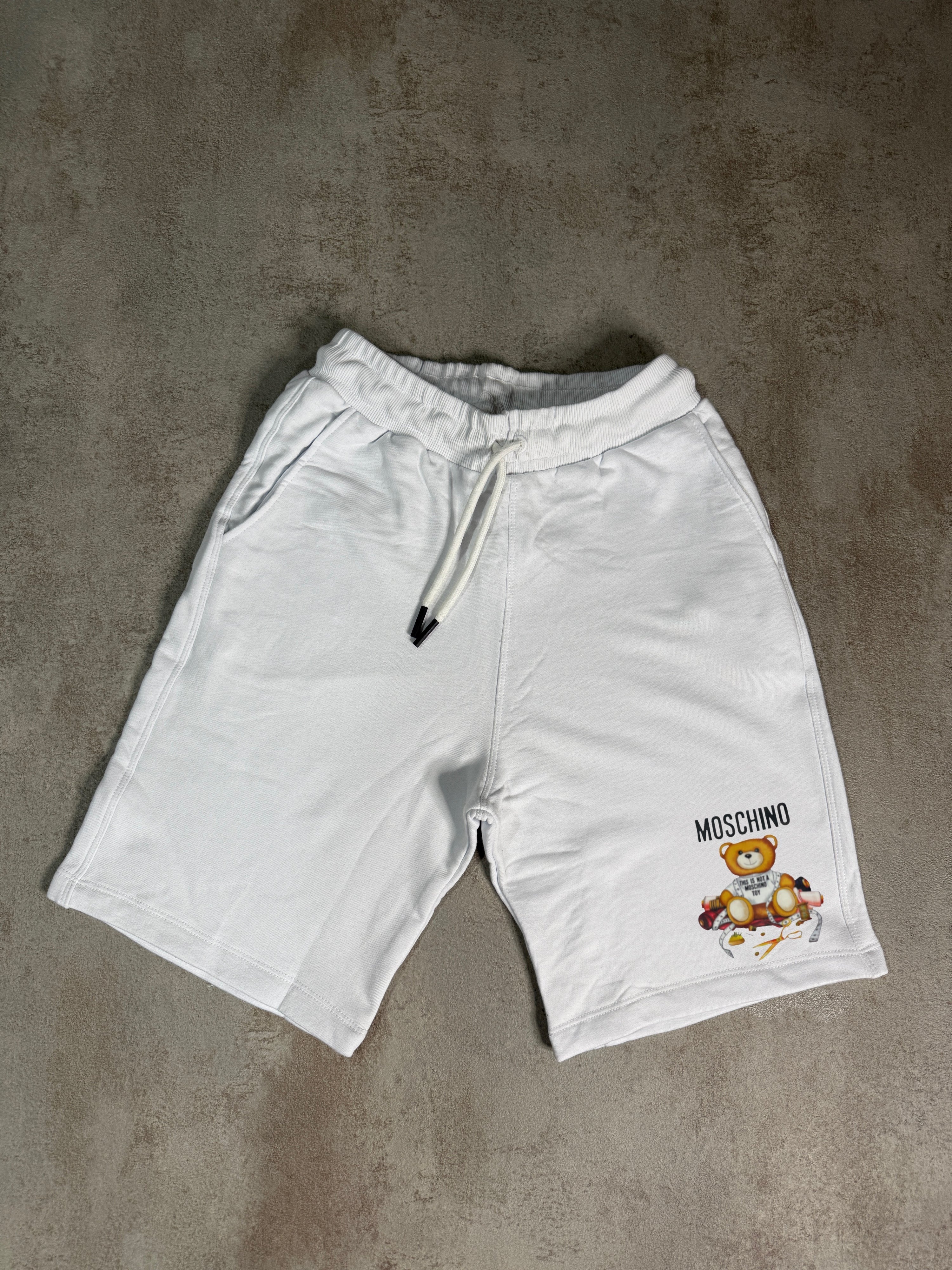 PANTALONES CORTOS MOSCHIN0