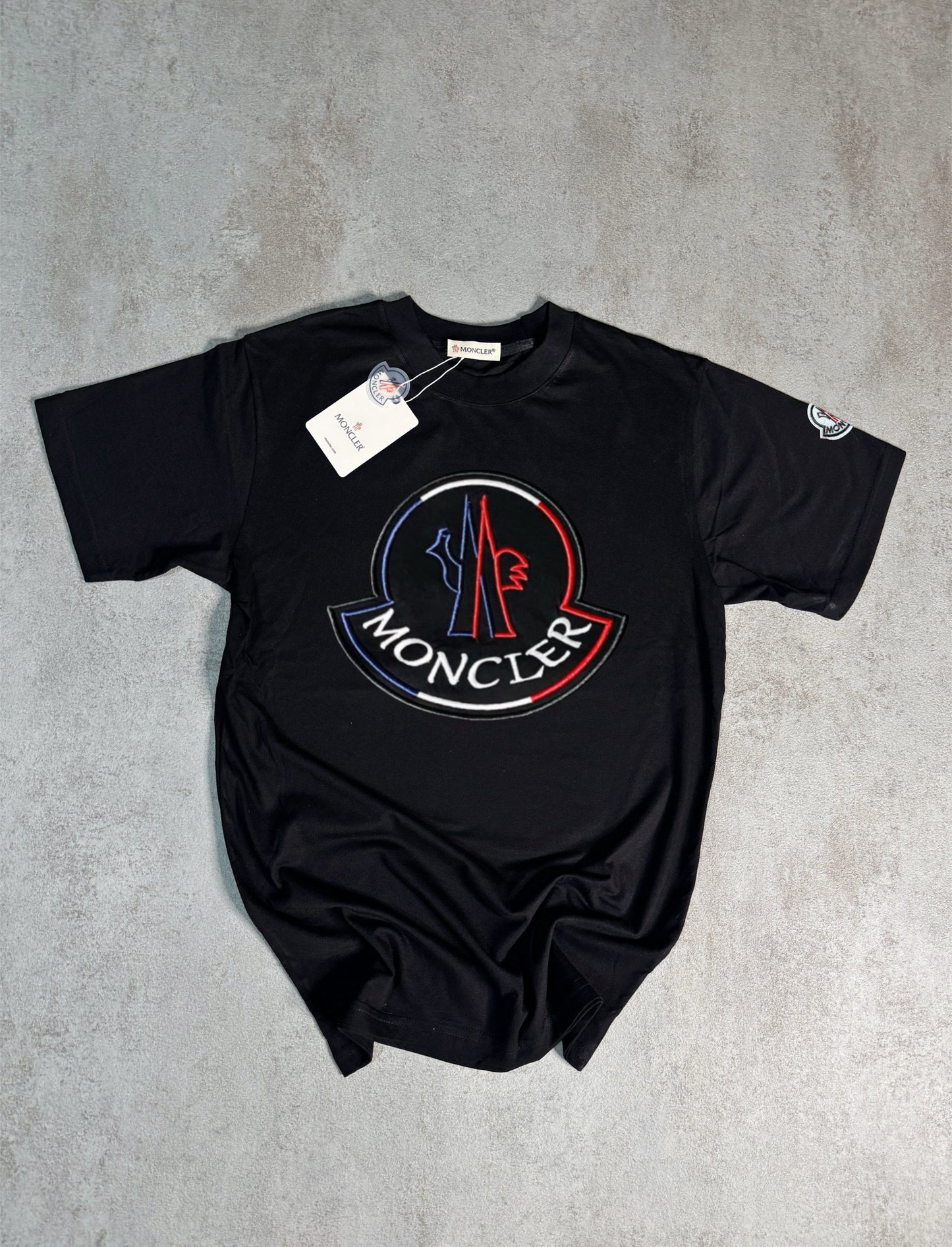 CAMISETA M0NCLER