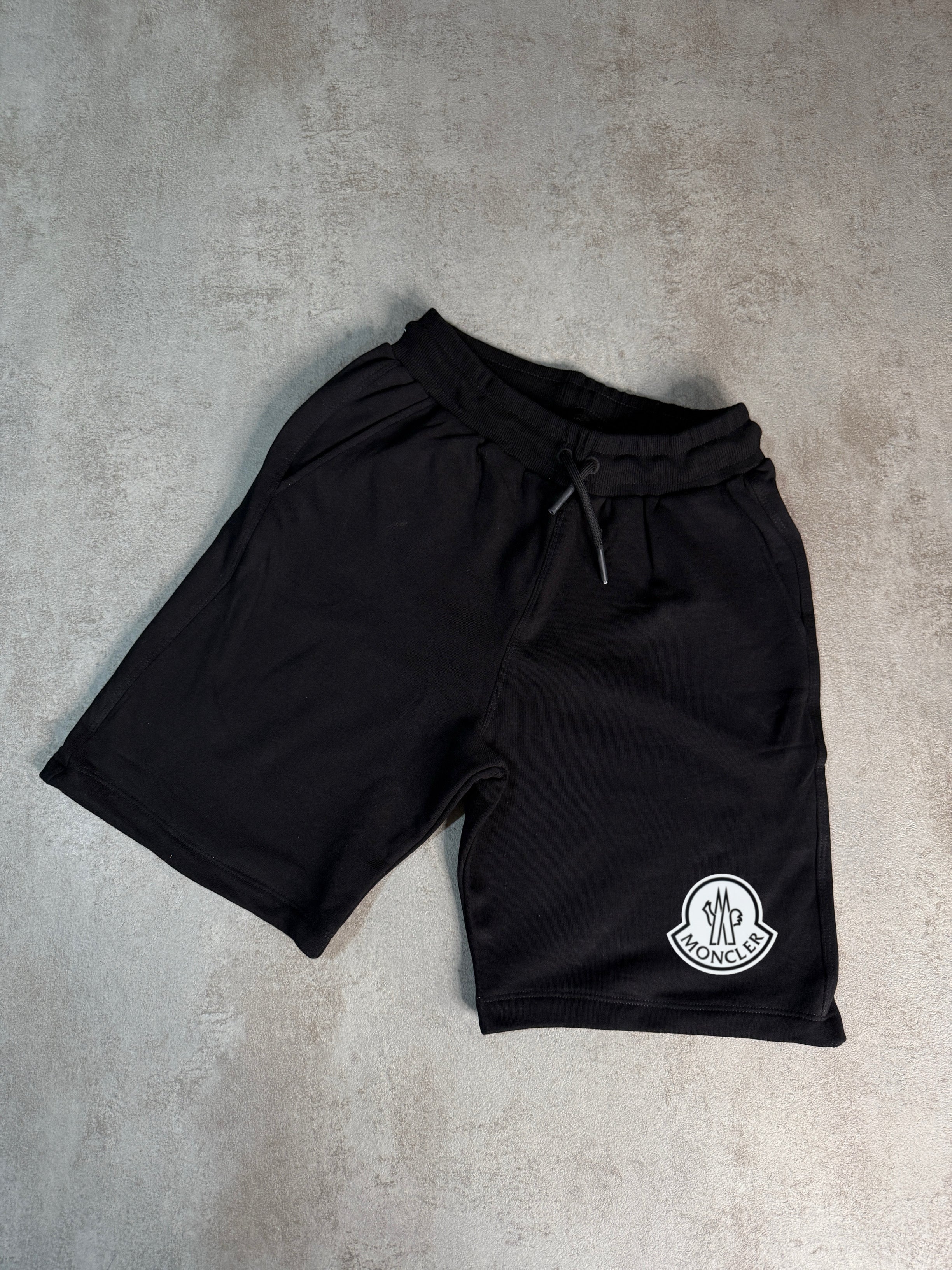 PANTALONES CORTOS  MONCL3R