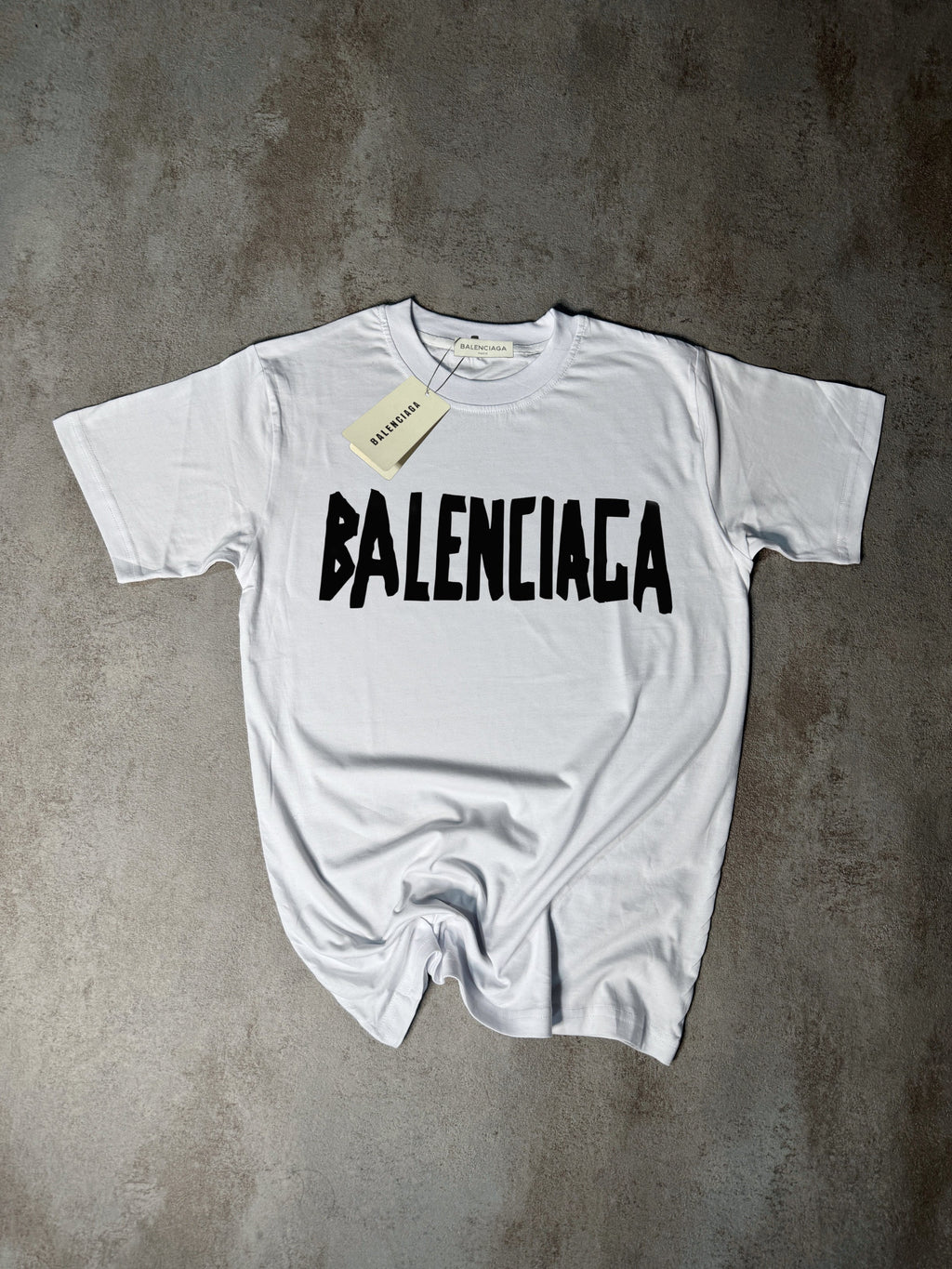 CAMISETA BALENCIAG4
