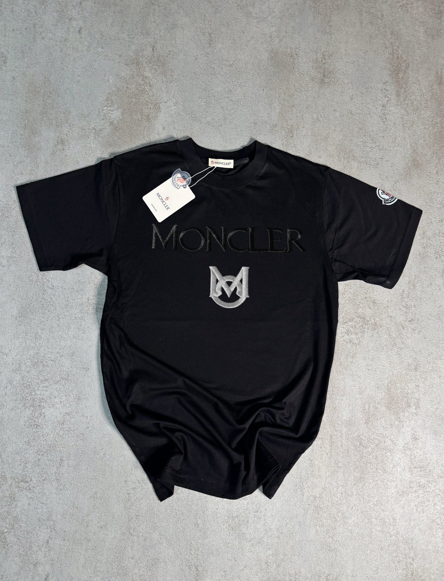 CAMISETA M0NCLER