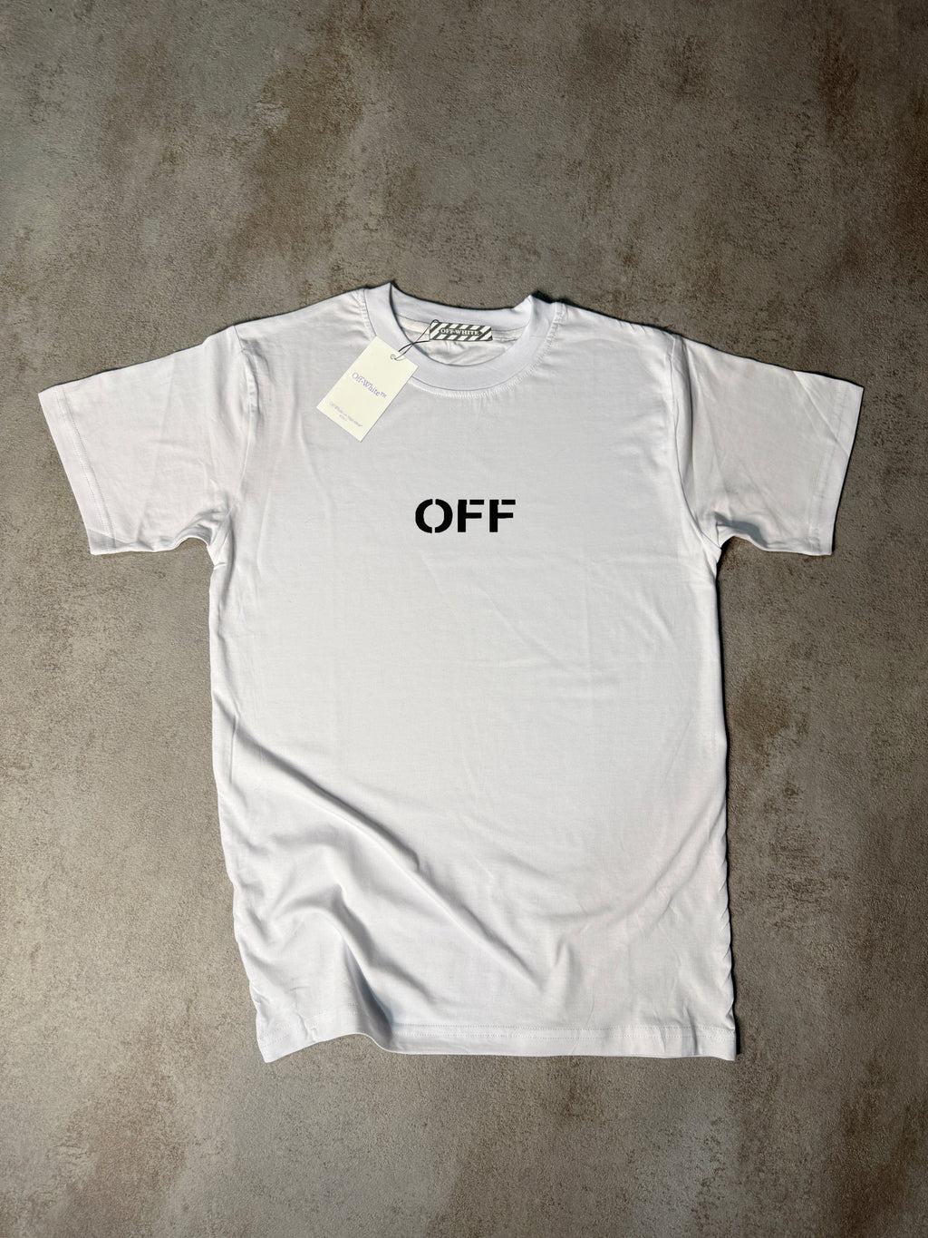 CAMISETA OFF WHlTE