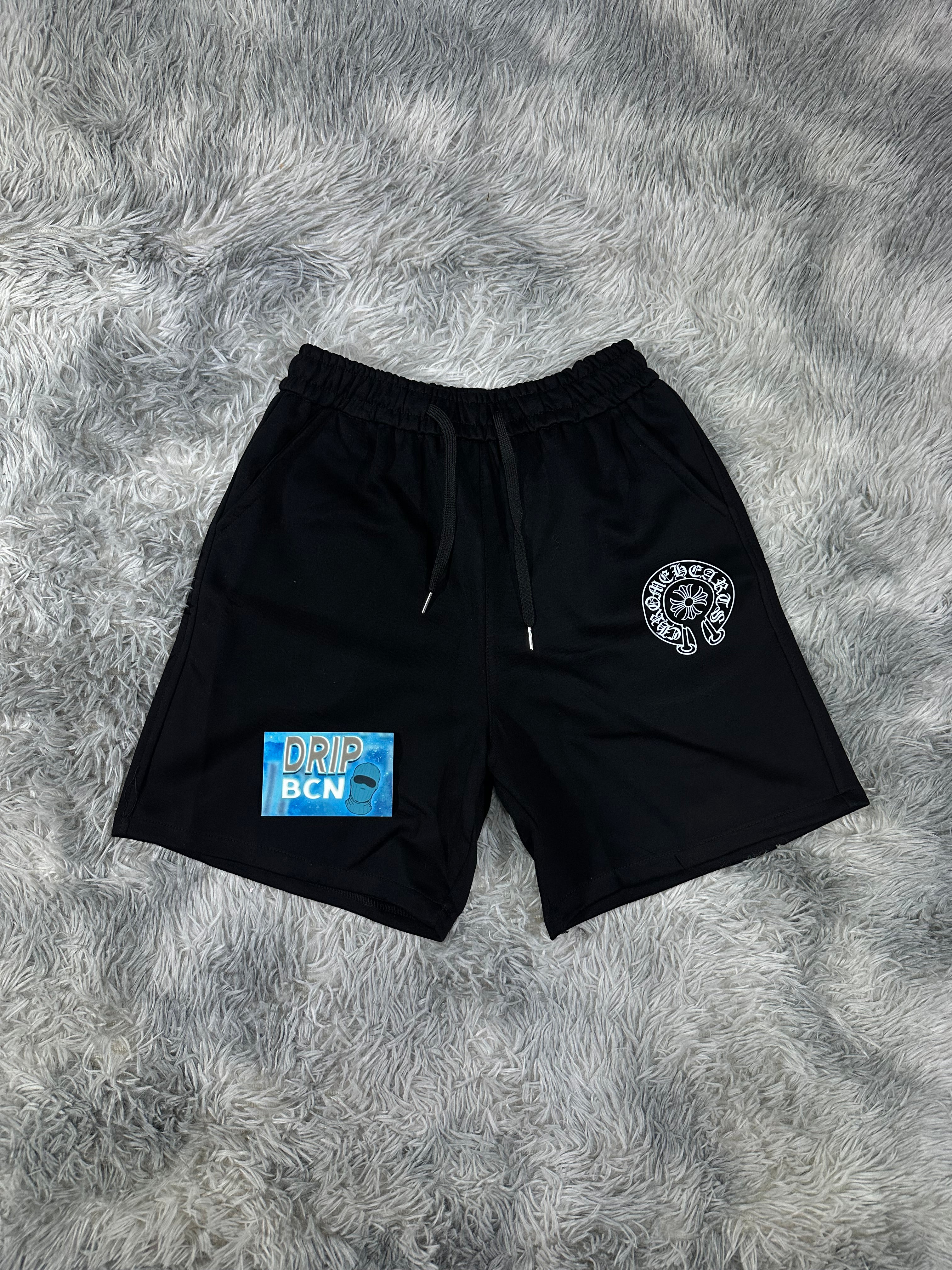 PANTALONES CORTOS CHROME HEART$