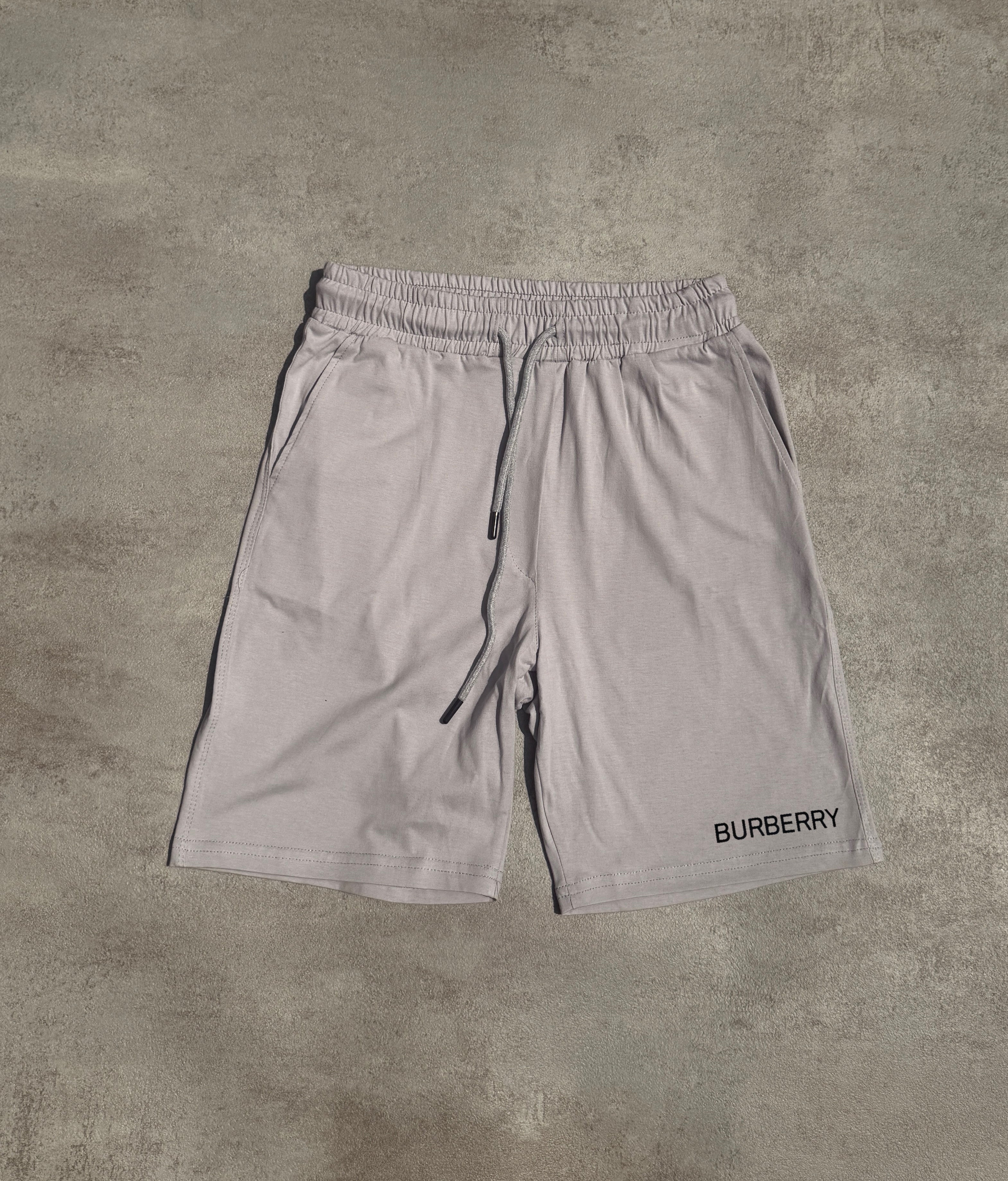 PANTALONES CORTOS BURBERR¥