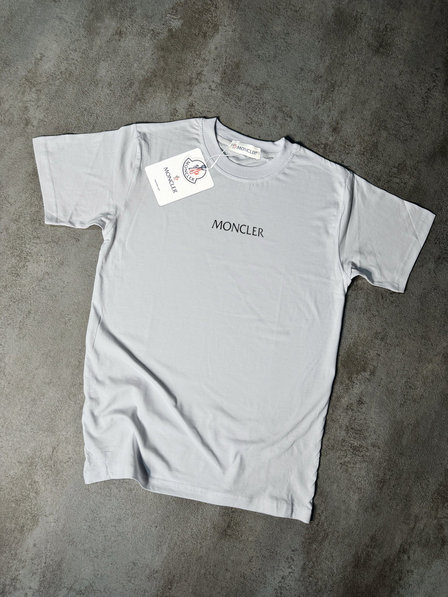 CAMISETA M0NCLER