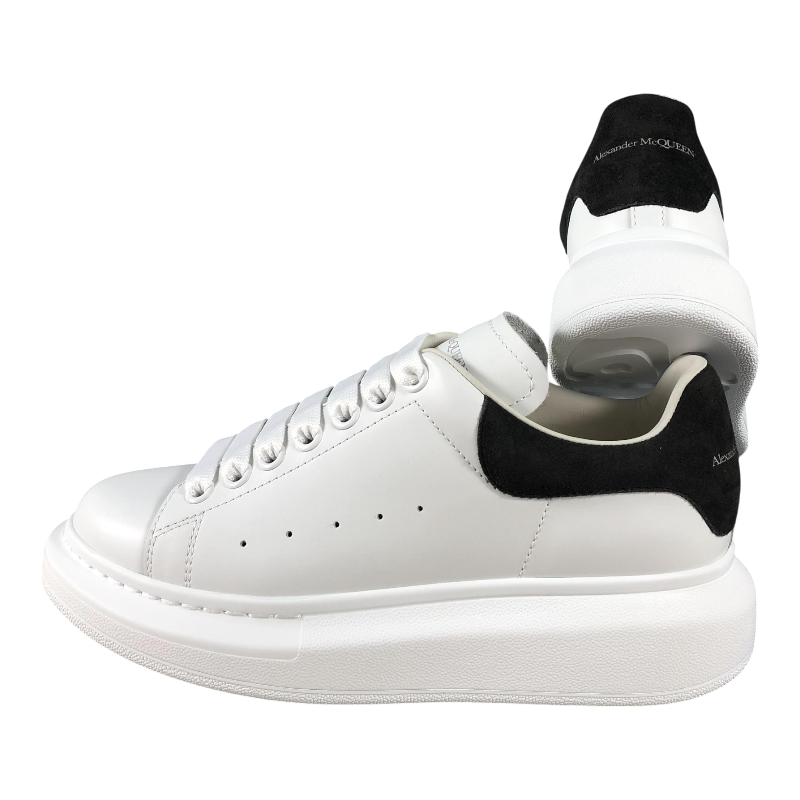 ALEXANDER M€QUEEN