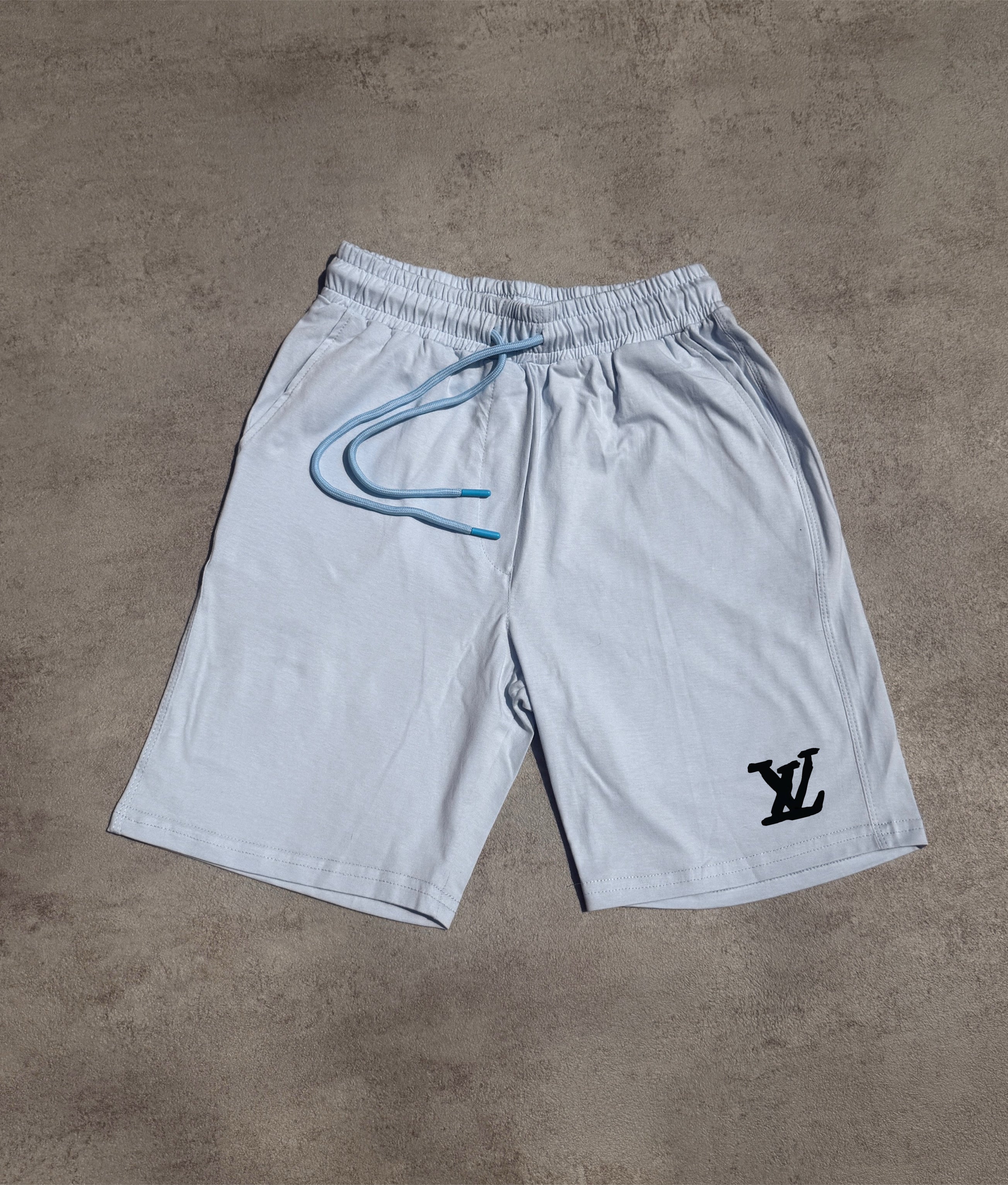 PANTALONES CORTOS LV