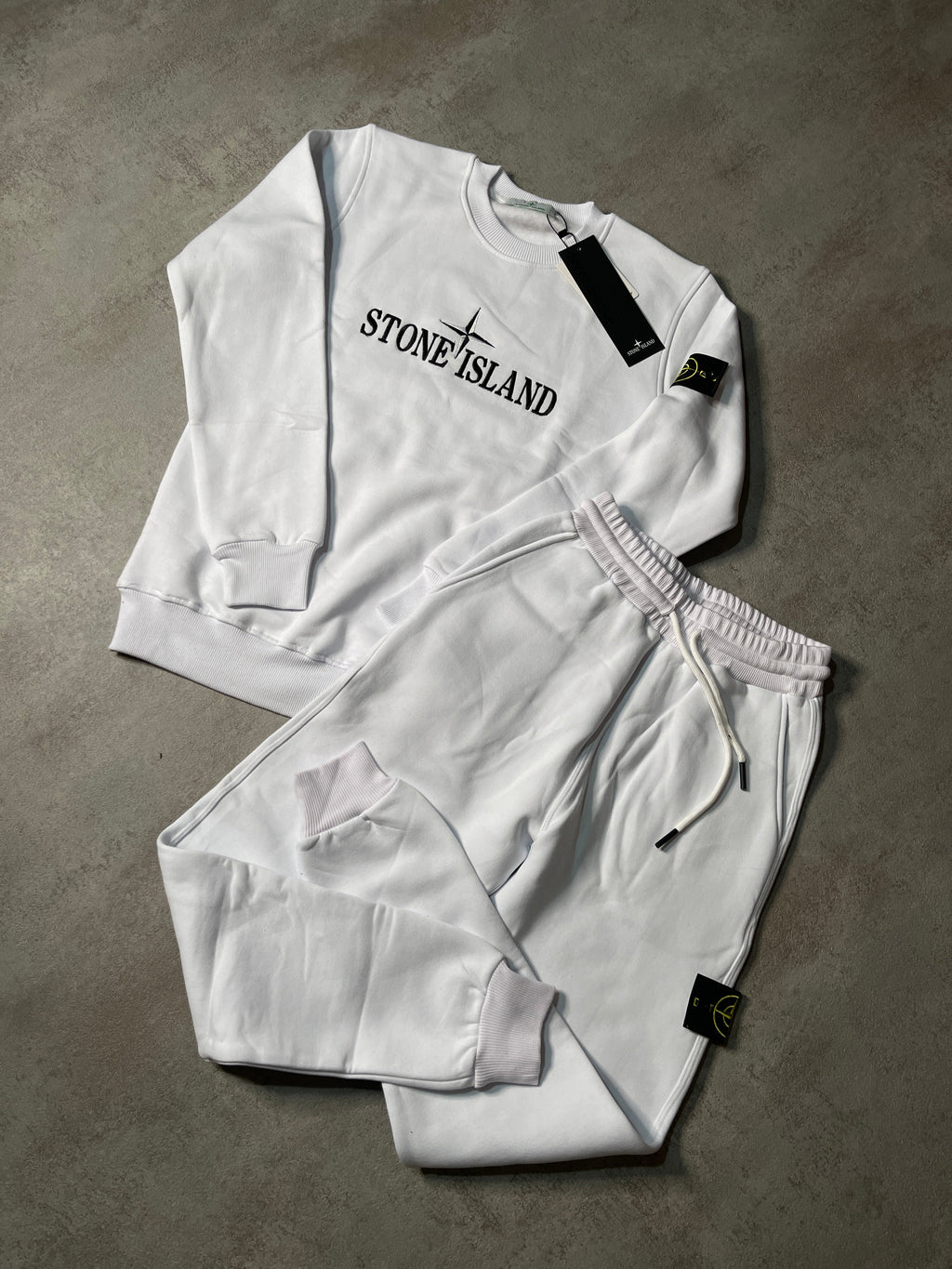 CHANDAL STONE I$LAND