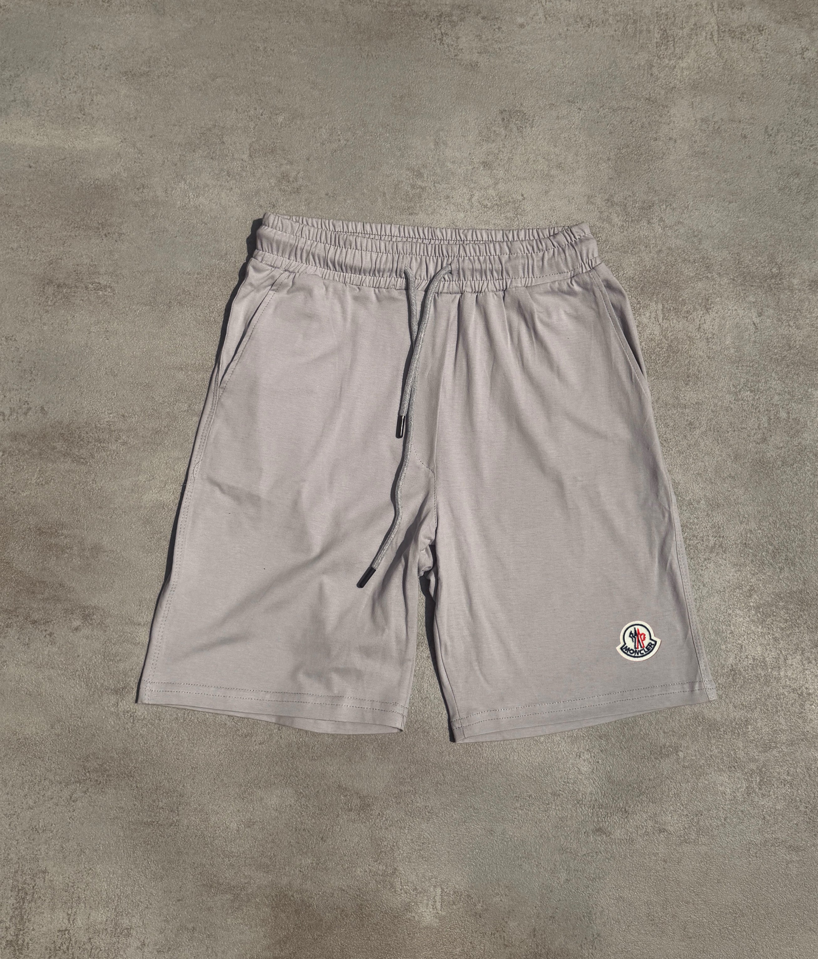 PANTALONES CORTOS MONCL3R