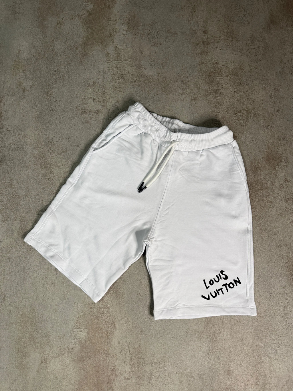 PANTALONES CORTOS LV