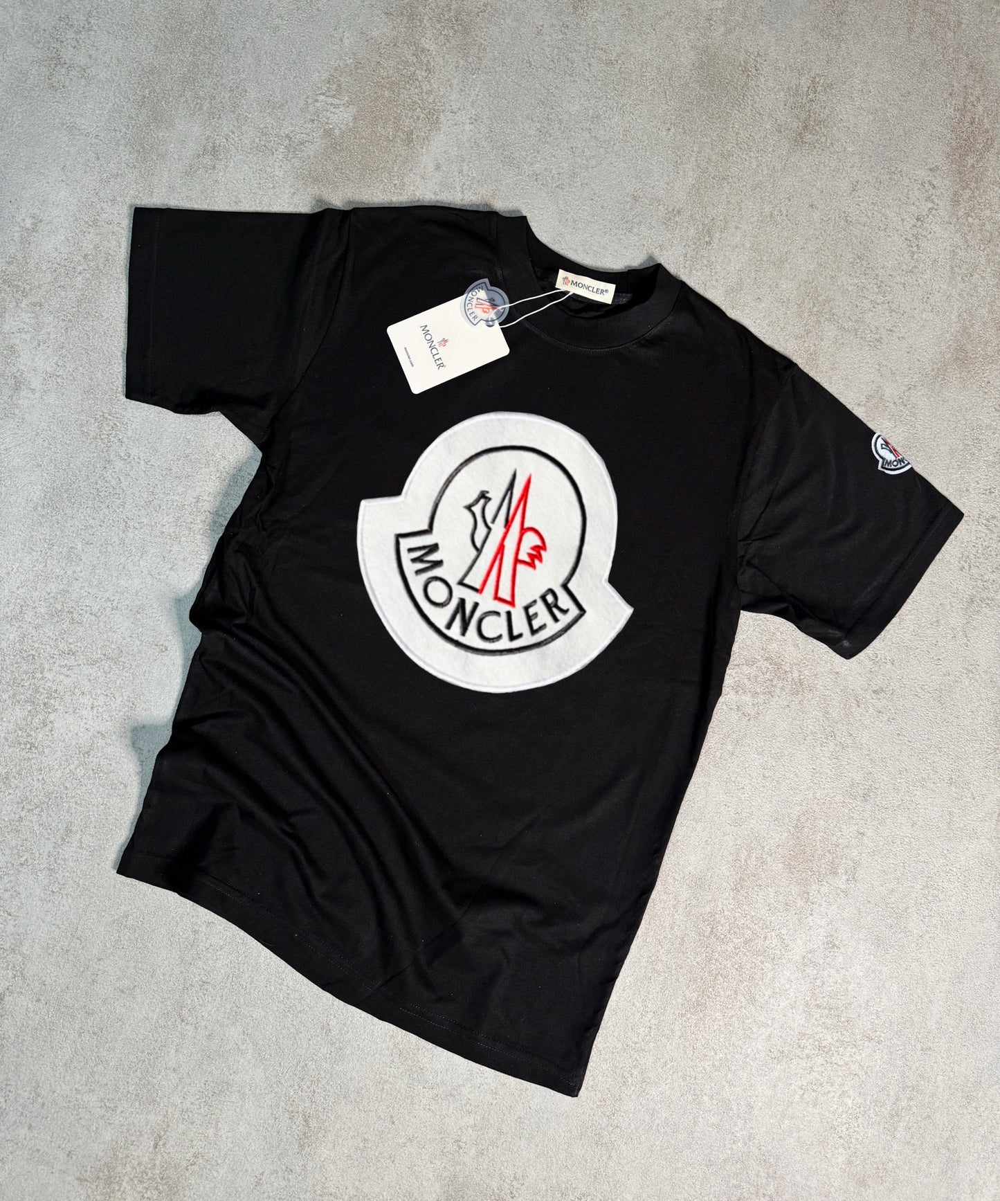 CAMISETA M0NCLER