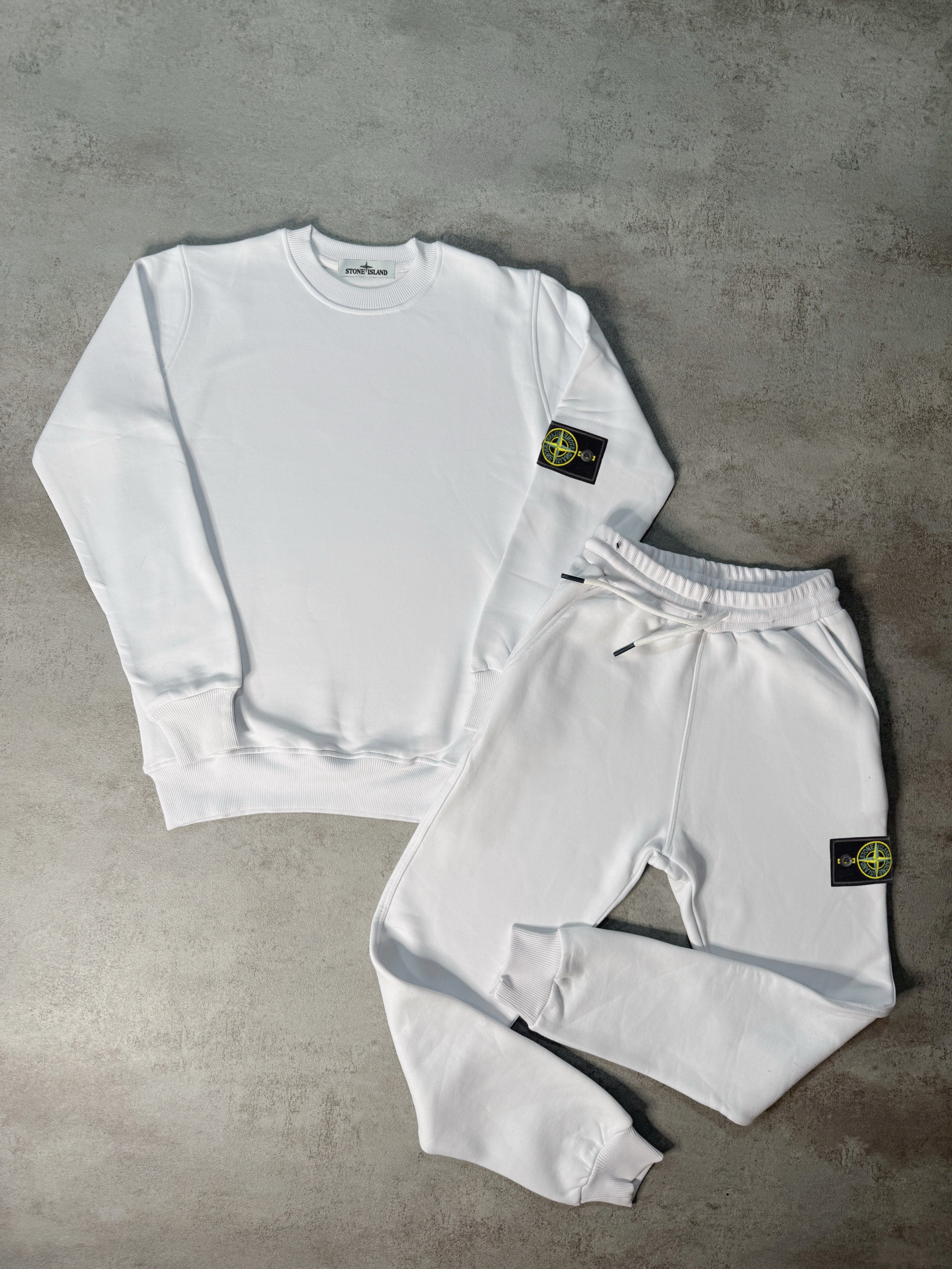 CHANDAL STONE I$LAND