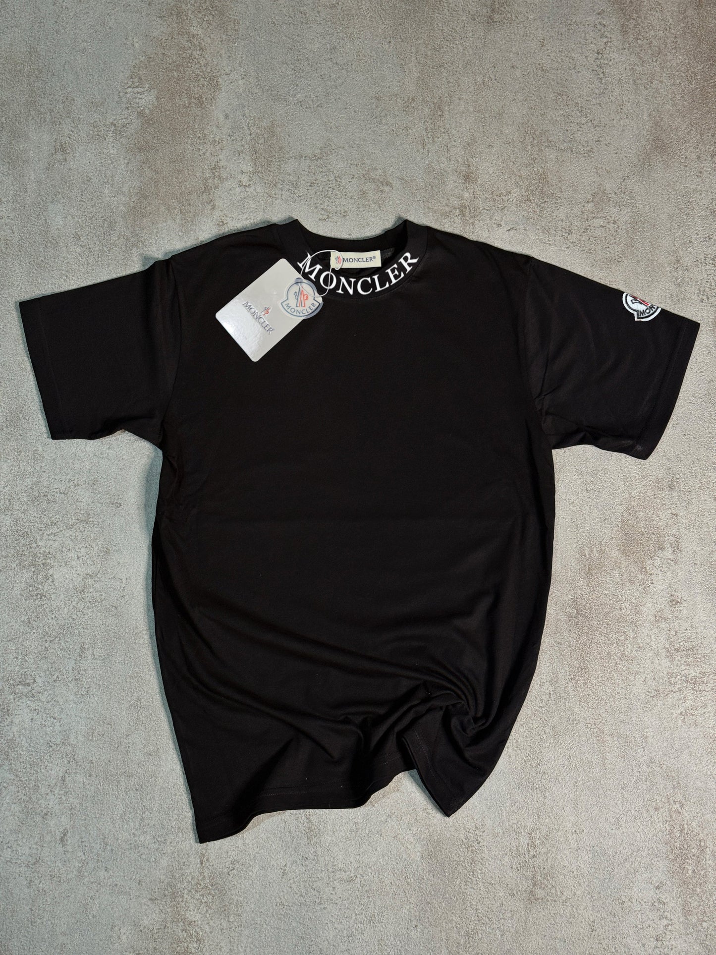 CAMISETA M0NCLER