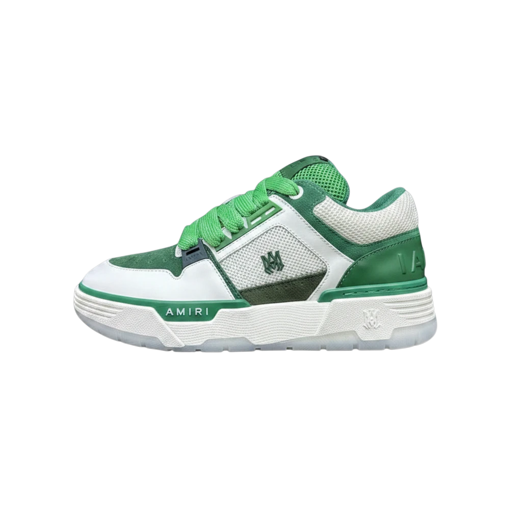 Zapatillas Dripbcnoficial AMIRI MA-1 en color verde y blanco con paneles de malla y ante, vista lateral.