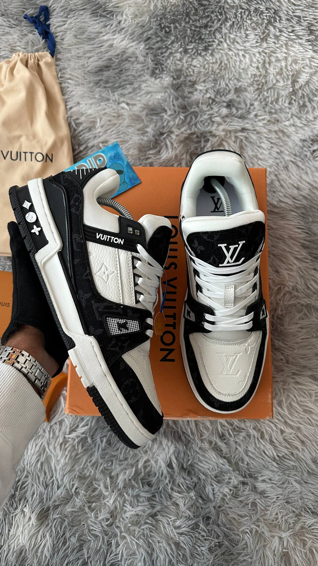 LV TRAINERS