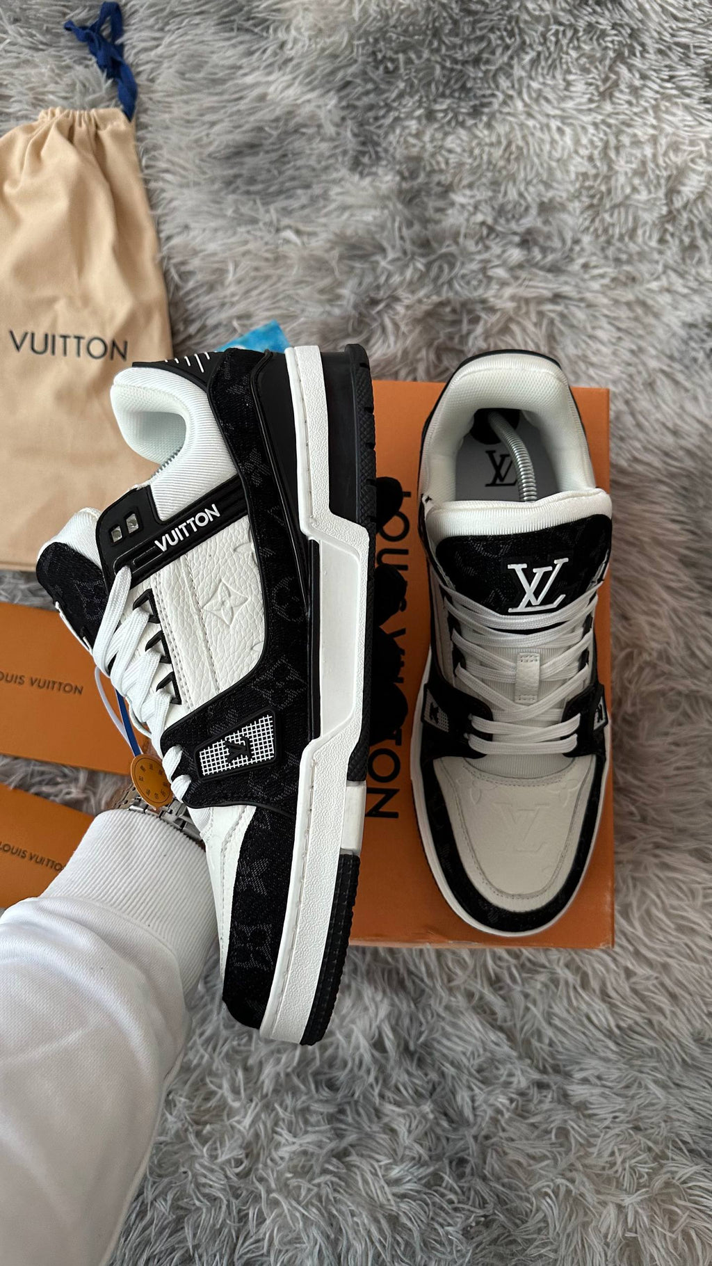 LV TRAINERS