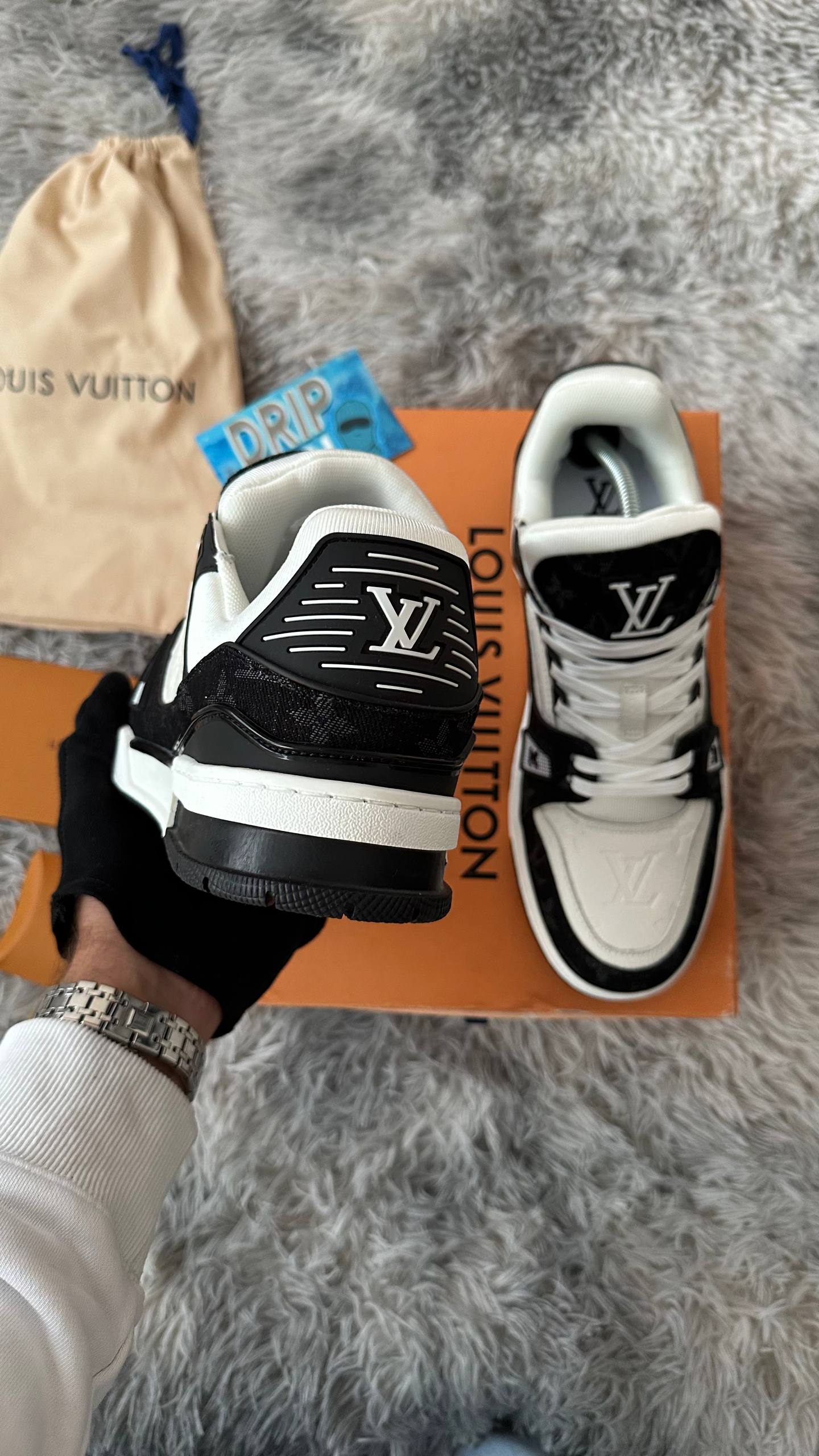 LV TRAINERS