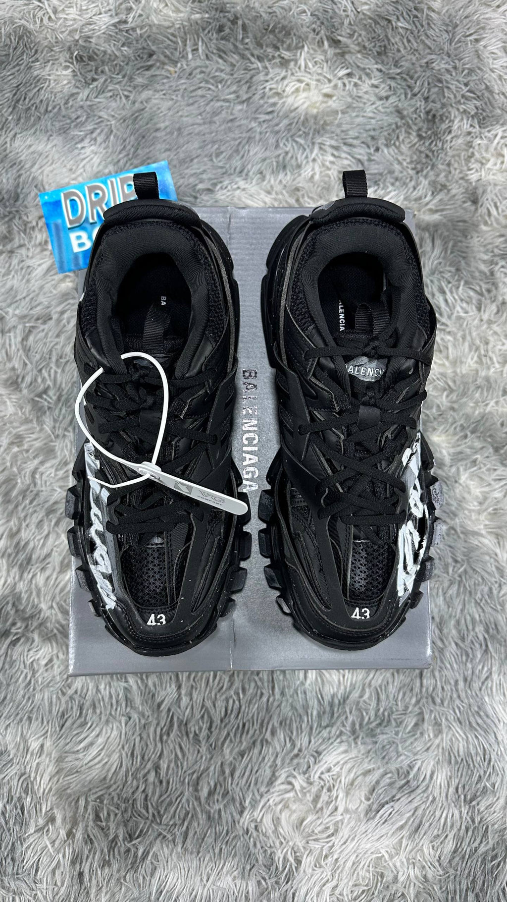 BALENCIAG4 TRACK